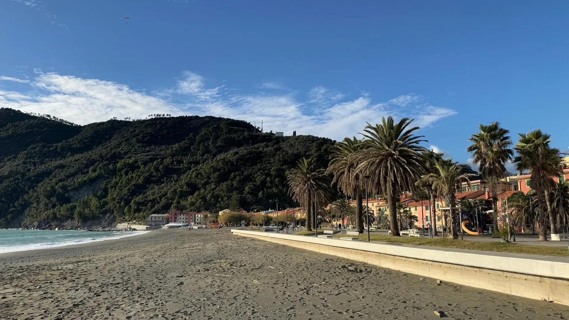 Seaview Apartment - B Riva Trigoso
